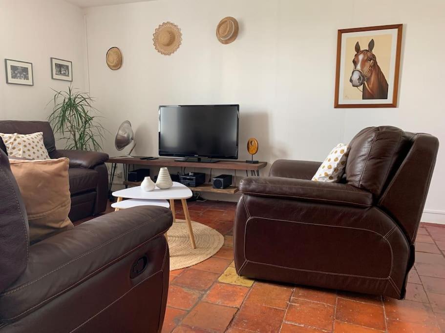 La Parencelle Proche Boulerie Jump, Pec, Circuit Villa Yvre-l'Eveque Bagian luar foto